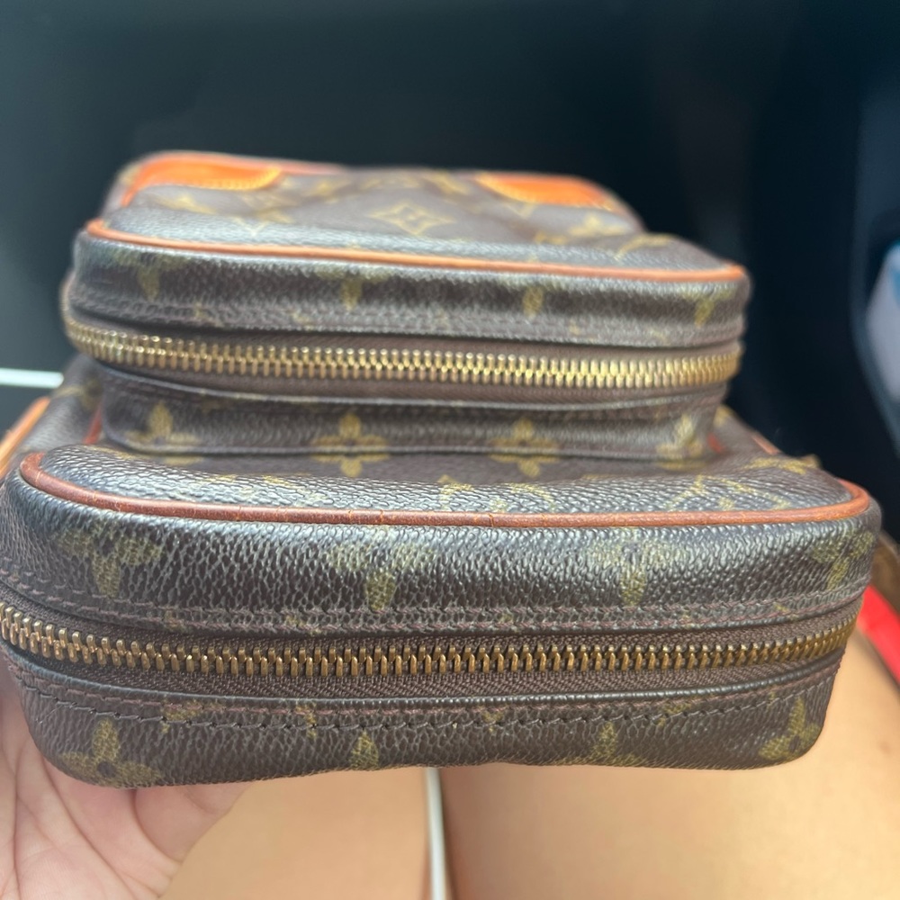 Louis Vuitton Brown Monogram Canvas Crossbody Bag with Tan Accents - Picture 8 of 16